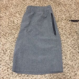 Athletic jogger short